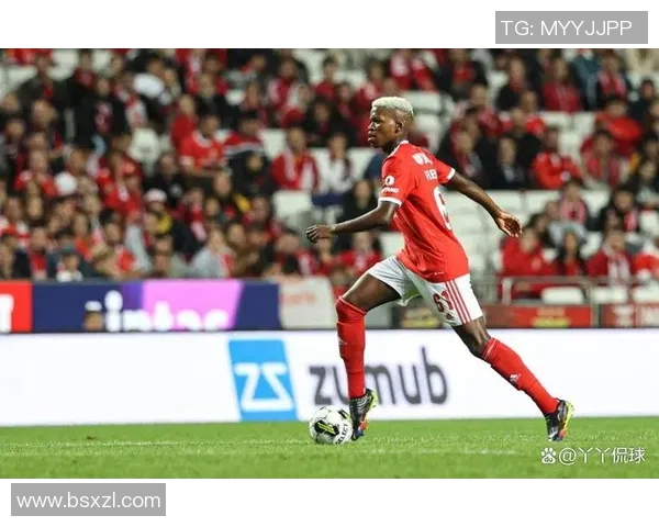 本菲卡大胜波尔图四球狂潮补时进球点燃全场激情